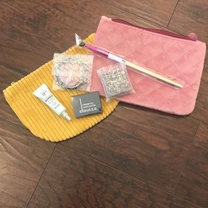 Makeup bundle